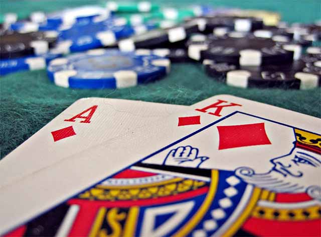 Bahis Stratejileriyle Poker’de Zafer Kazanma
