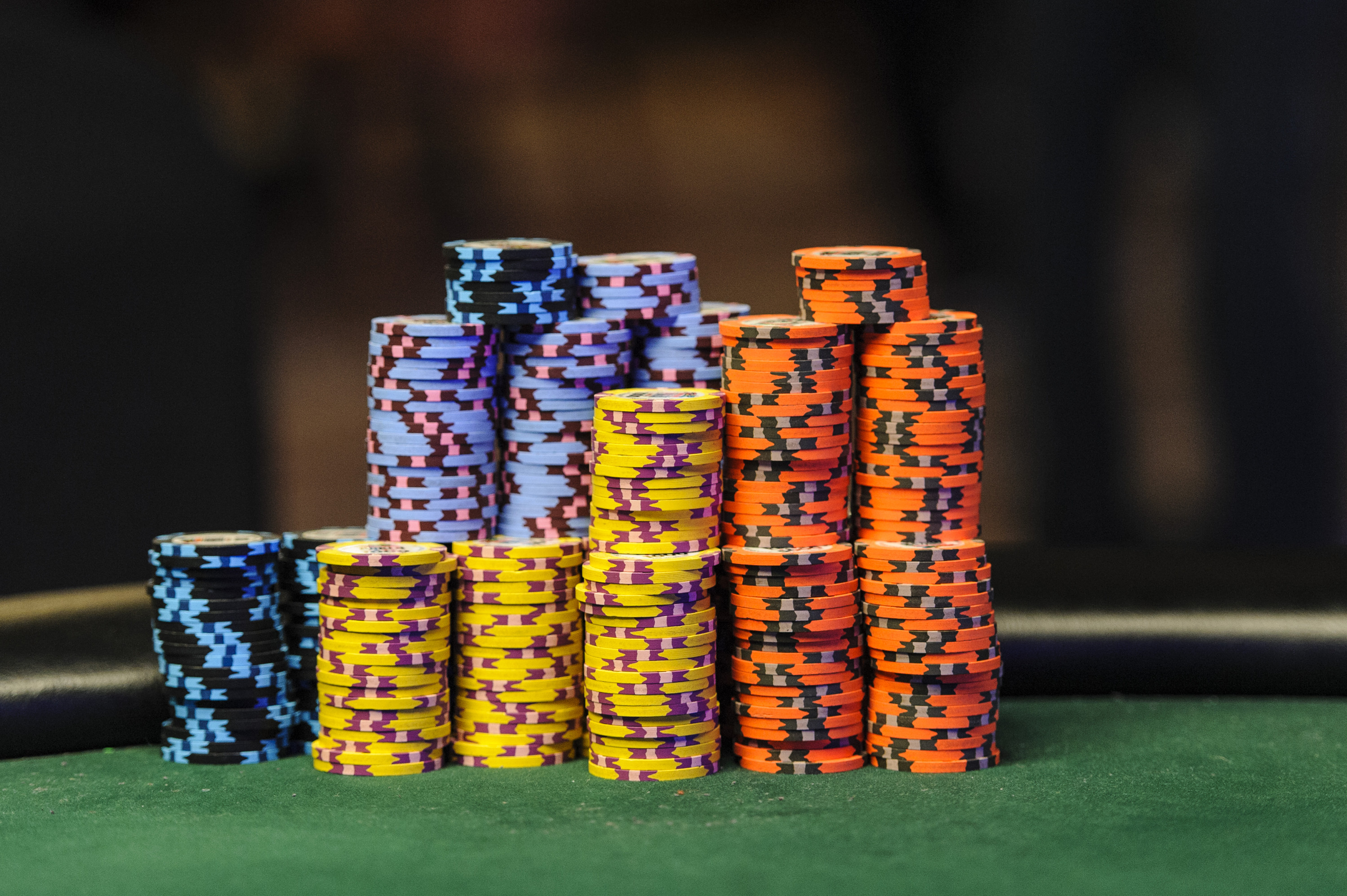 Gizemli Döndürmeler: Slot Sembolleri ve Stratejiler