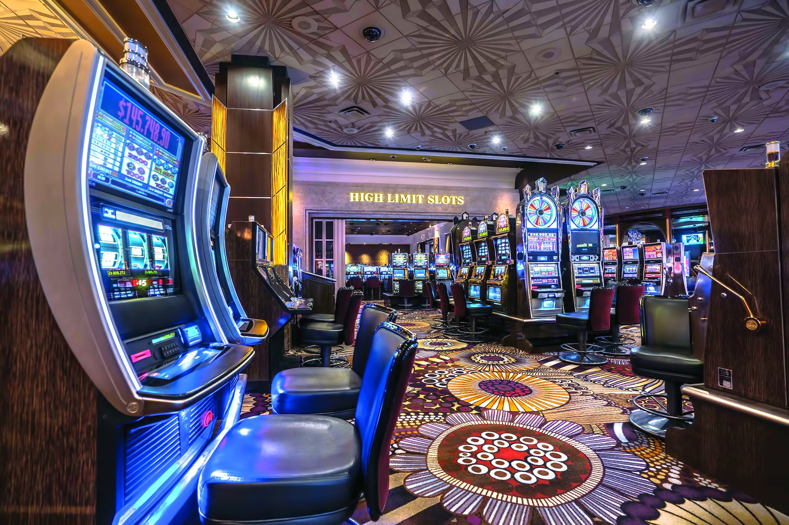 Slot Makinelerinde Algılanacak Tuhaflıklar